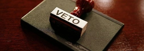 Зеленский отказался подписывать закон о лжи в декларациях: что с ним не так