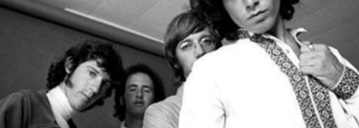 Солист The Doors Джим Моррисон в вышиванке