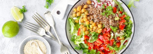 Овощное рагу с киноа или пшеном