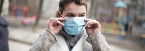 Полная свобода: Польша намерена избавить вакцинированных от коронавирусных ограничений