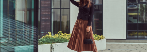 Що взути під плісовану спідницю, підкажуть тренди 2024 року