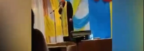 "Слава - Украине, г**но - России!": под Днепром в день Конситуции священник отличился гневной тирадой в адрес прихожан УПЦ (видео) 
