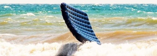 В России во время спасения ребенка, унесенного в море, погибли и пропали без вести несколько человек