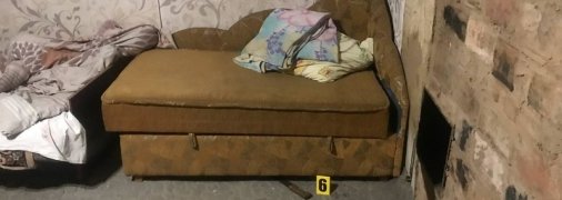 Держал в доме два часа: под Харьковом мужчина захватил в заложники жену и 4-летнего сына (видео)