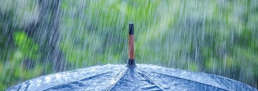 На выходных в Украине немного потеплеет, но будет дождливо: кому не повезет с погодой