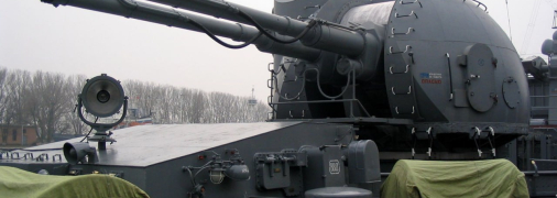 Корабельная артустановка АК-130