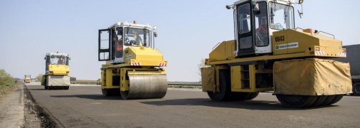 Аудиторы проводят проверки Службы восстановления Тернопольской области/фото УНИАН, Владислав Мусиенко