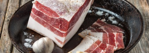 Солим сало: 5 лучших рецептов по версии SMAK.UA