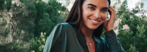 Усик напомнила и о непростой гуманитарной ситуации в россии в 1990 годах