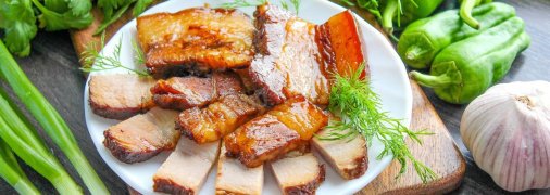 Сало у соєвому соусі