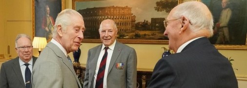 Чарльз ІІІ зустрівся з британськими ветеранами