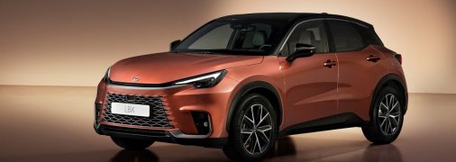 Кросовер Lexus LBX може з'явитися в Україні