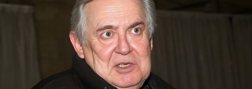 Юрий Стоянов