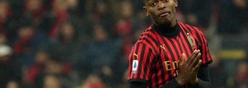 Звезда Милана должен невероятные деньги Спортингу