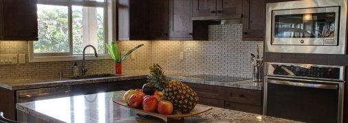 Очень практичные идеи хранения для маленькой и тесной кухни (Фото)