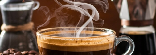 Кофе с карамелью понравится даже тем, кто не любит этот напиток (изображение создано с помощью ИИ)