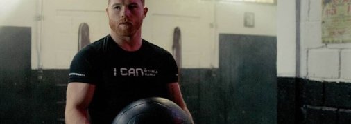 "Его никто не победит": Арум похвалил Альвареса