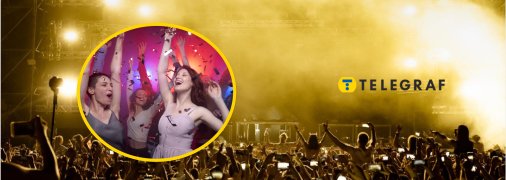 Люди наслаждаются музыкой