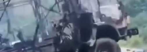 На минных полях в Карабахе подорвались журналисты, есть погибшие (видео момента взрыва)