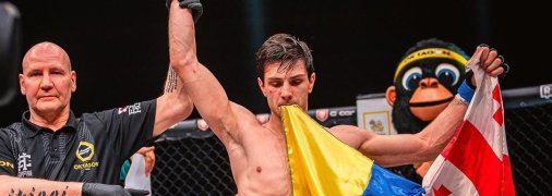Грузинского чемпиона арестовали во время протестов: он поддерживает Украину
