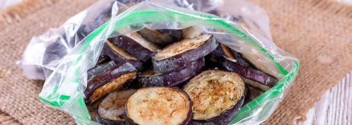 Заморожені баклажани не обов’язково розморожувати перед приготуванням