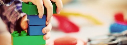 Оккупанты обстреляли детсад пока там находились дети