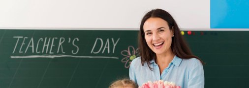 Вчителів вітають у першу неділю жовтня