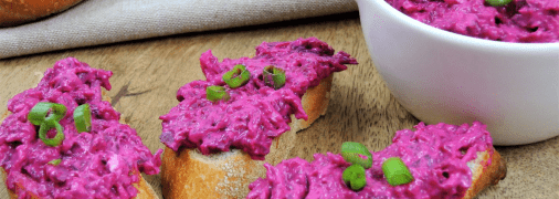 Намазка з буряка, плавленого сиру та яєць