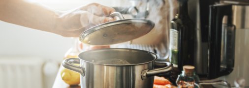 Запах їжі, що пригоріла, нікому не подобається