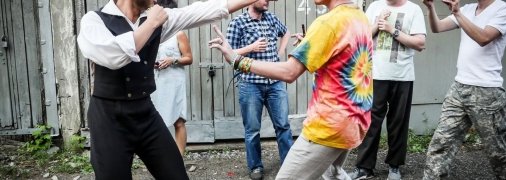 Кадр из фильма "Спасти Пушкина". Поэта в современной обстановке, да еще и ругающегося матом учитель из Москвы не оценила