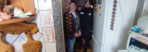 У будинку, де сталося вбивство