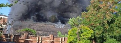 Дим пожежі у Єйську