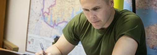 Роман Костенко