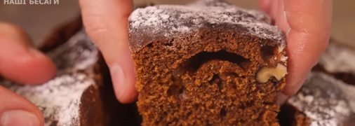 Класичний тещин медовик