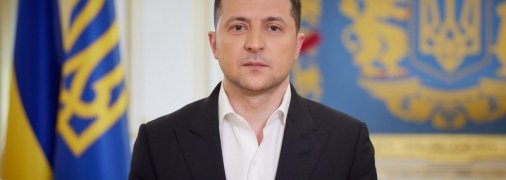 Зеленский заложил бомбу замедленного действия, которая ударит по нему самому: зачем президент продолжает "играть" в СНБО