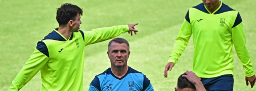 Сергей Ребров на тренировке сборной Украины