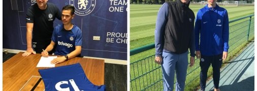 Після підписання контракту – фото з Шевою