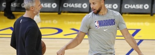 Названа точная дата возвращения Карри на паркет