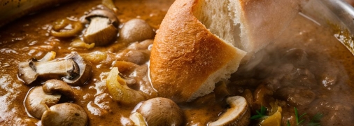 Этот соус получается очень вкусный и ароматный (изображение создано с помощью ИИ)