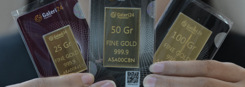 Золотые слитки 25, 50 и 100 грамм.