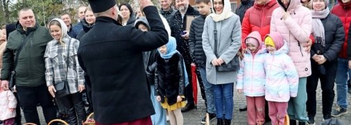 Люди не повинні перейматися своїм одягом при поході до церкви