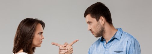 Пара выясняет отношения