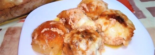 Котлети у сметанному соусі