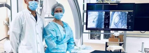 Обвинувачена у вбивстві Шеремета Юлія Кузьменко повернулася за операційний стіл (фото)