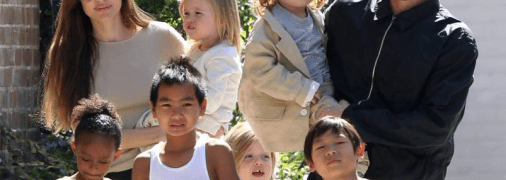 Джоли и Питт не могут поделить детей