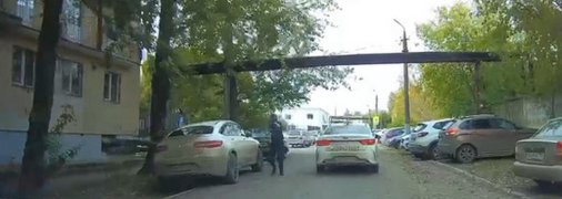 Момент первого выстрела в Перми попал на видео