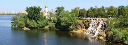 "Находиться невозможно": пляж острова в Днепре усеян мертвой рыбой (видео)