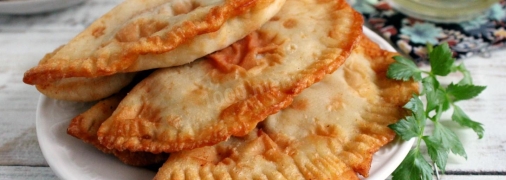 Рецепт соковитих чебуреків