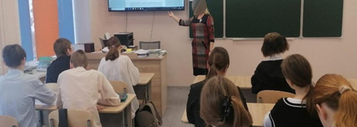 СЗГ проводять патріотичні рівні в Росії