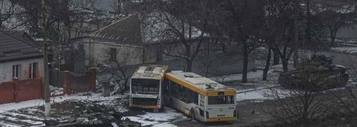 Танки оккупантов в Мариуполе